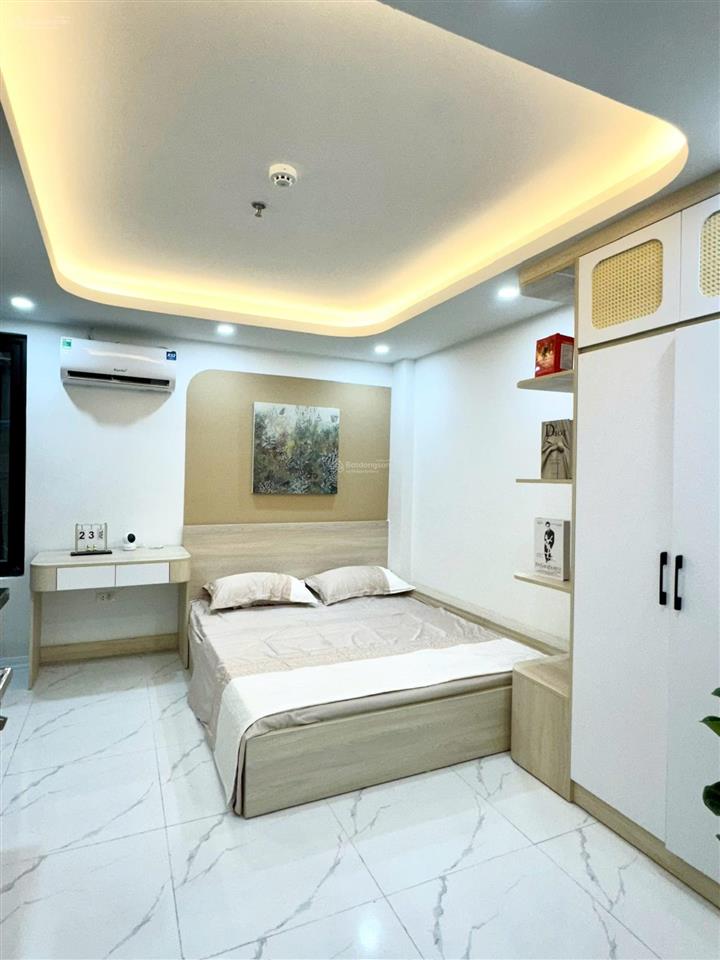 Bán tòa căn hộ airbnb nguyễn ngọc vũ, 15p kk, 2 thoáng, 20m ra ô tô tránh, dt ~1.1 tỷ/năm, 101m