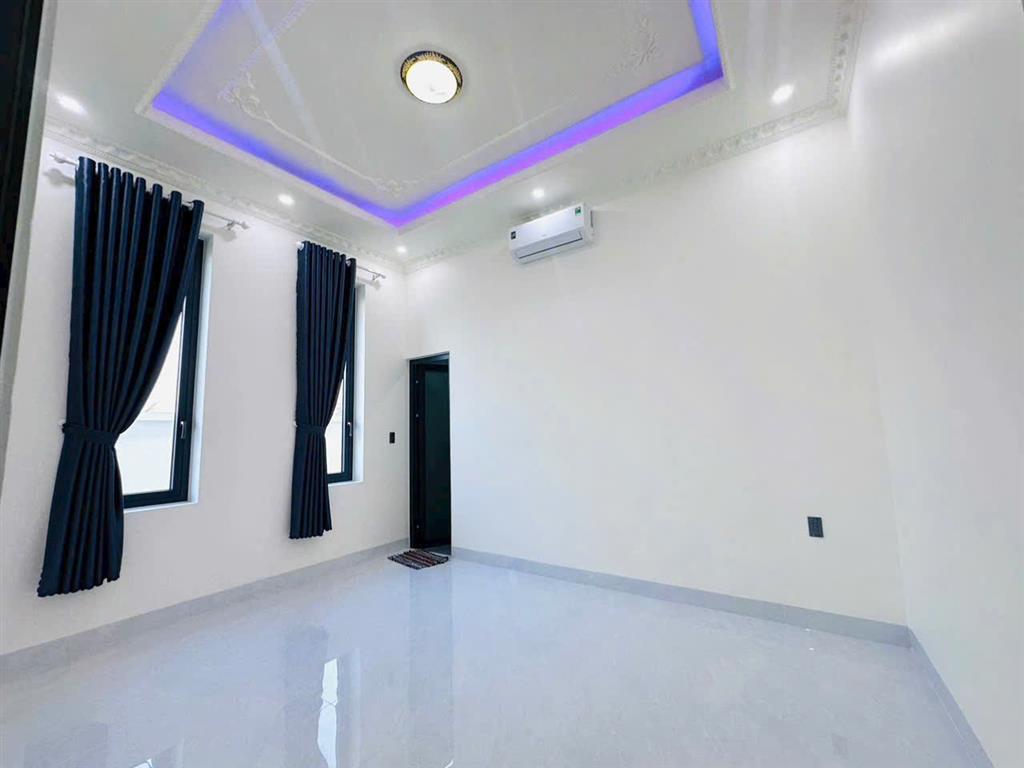 !!! Cập nhật hiện trạng đường trước nhà đã lên nhựa, nhưng giá vẫn không đổi !!!
