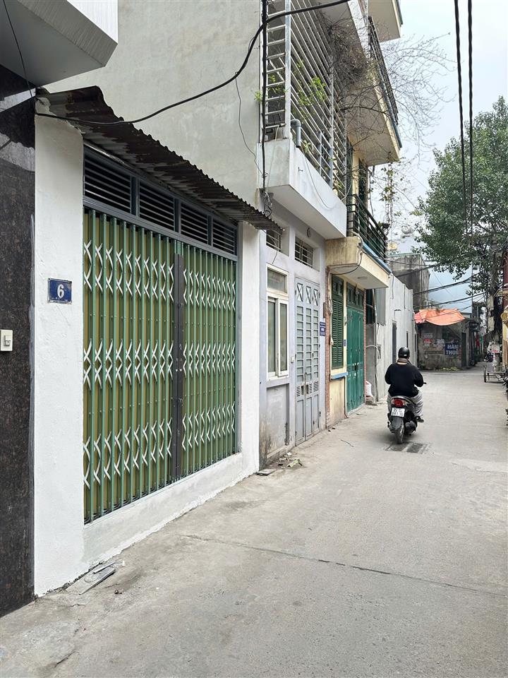 NHÀ ĐẸP CHÍNH CHỦ - Ô TÔ TRÁNH - KINH DOANH - GIÁ TỐT - Vị Trí Đẹp Tại Định Công Thượng