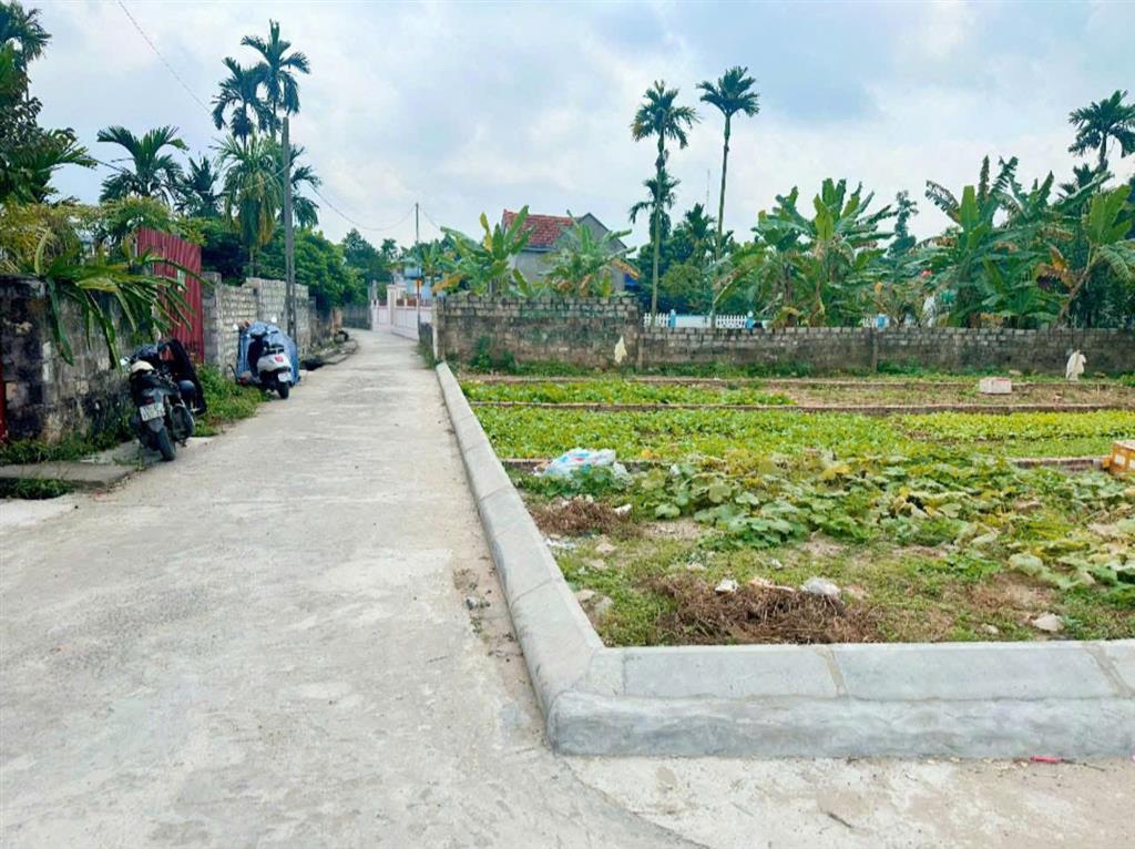 SỞ HỮU NGAY LÔ ĐẤT ĐẸP - GIÁ TỐT - Vị Trí Đắc Địa Tại Tổ Dân Phố 8 - Phường Lưu Kiếm -