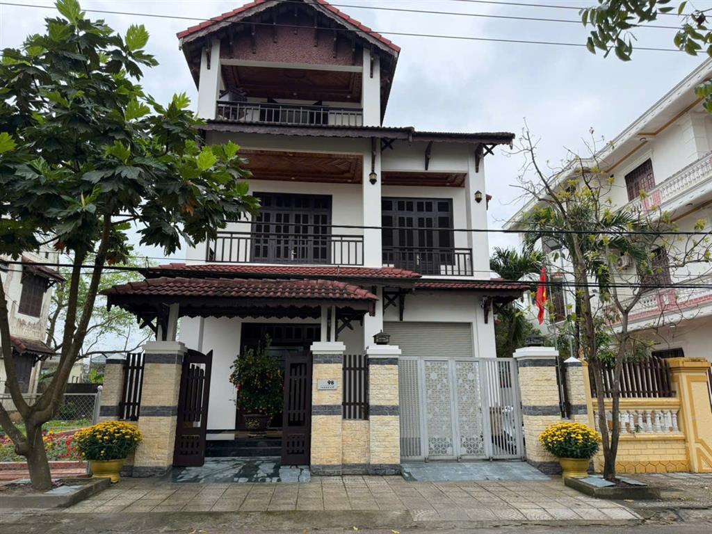 Bán (hoặc cho thuê) nhà riêng chính chủ tại Số nhà 98 Thành Cổ, Phường Đông Hà, tỉnh