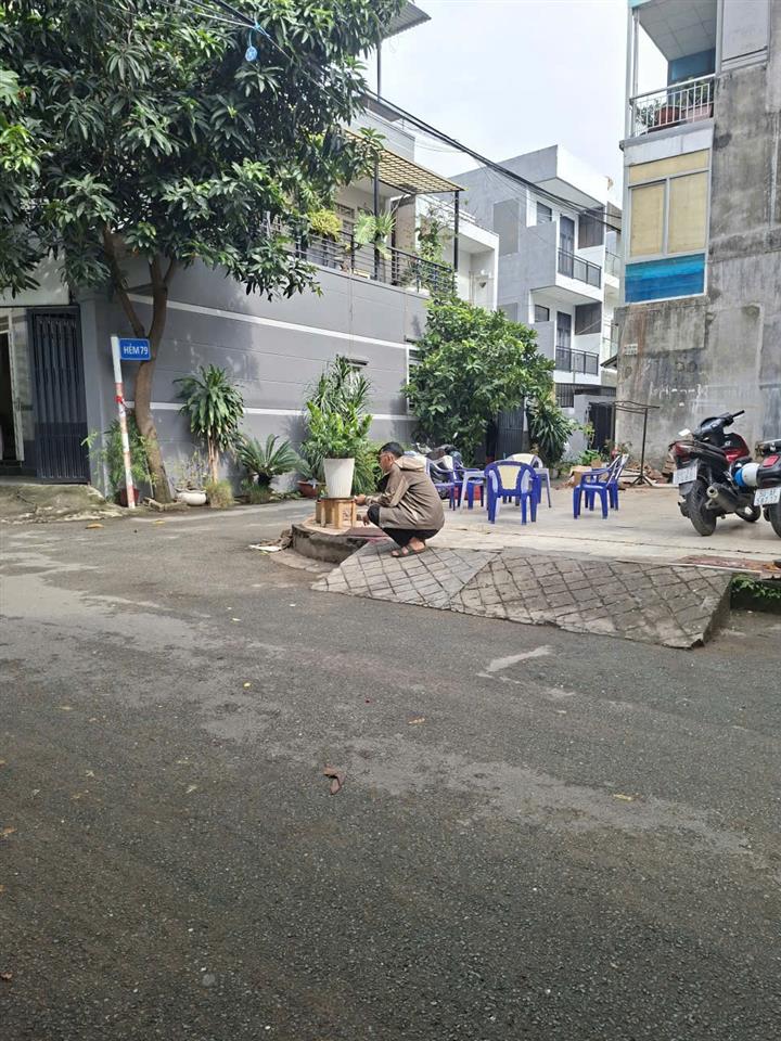 SỞ HỮU NGAY LÔ ĐẤT ĐẸP - GIÁ TỐT - Vị Trí Đắc Địa Tại Phường Long Trường, TPHCM