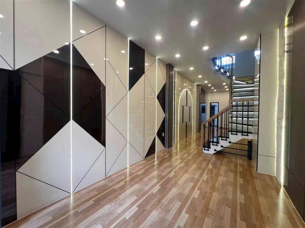 5 TẦNG MẶT TIỀN CÔ GIANG – KINH DOANH ĐỈNH – GIÁ 12,5 TỶ