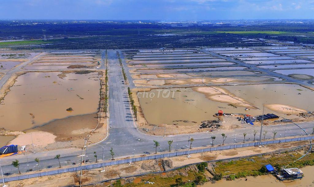 Bán nhà 4 tầng Hóc Môn đường 13m giá 5 tỷ