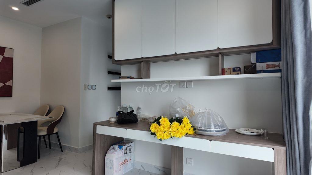 Cho thuê Căn hộ 2PN The Opus One sang nhất đô thị Vinhomes Quận 9