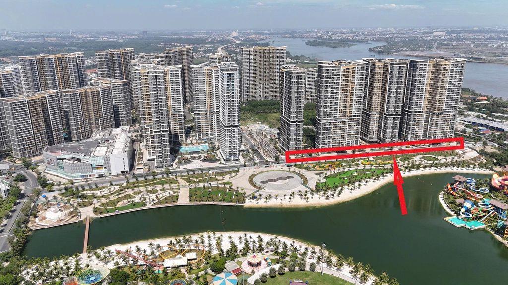 Bán Shophouse khối đế căn hộ hạng sang Vinhomes Quận 9 sở hữu lâu dài