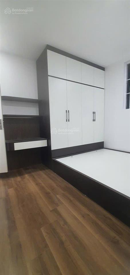 Bán căn hộ 2 ngủ n02 ngõ 84 chùa láng  49m²  sổ đỏ căn đẹp  vị trí đắc địa trung tâm