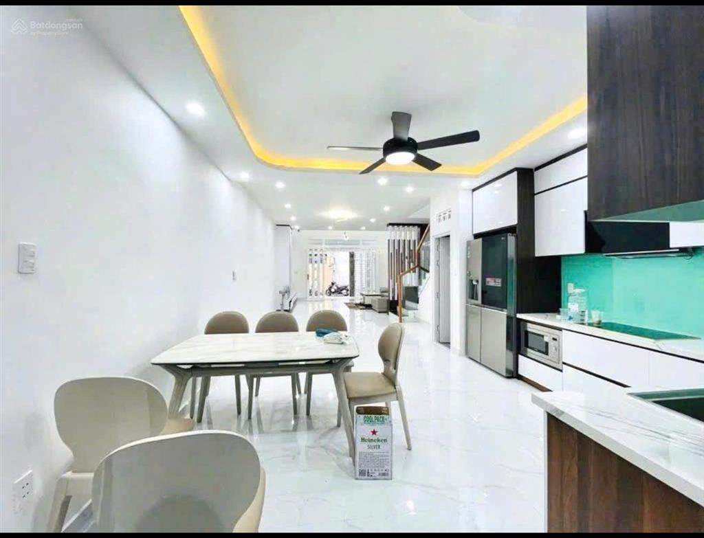 Cho thuê nhà 337/ chu văn an, bình thạnh  5x20m xe hơi vào nhà, full nội thất