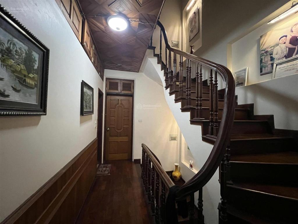 Chính chủ cần bán nhà khu vip văn quán