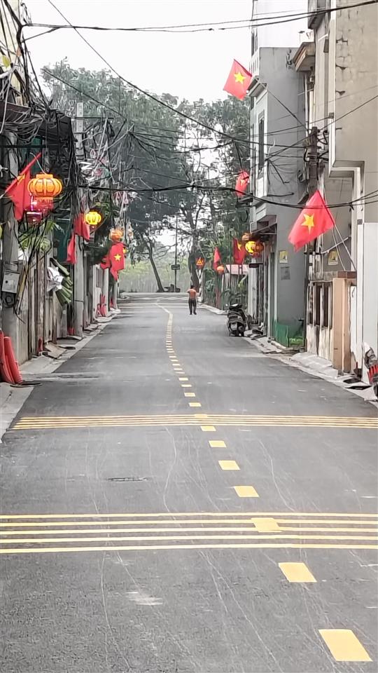 Trục chính kd, oto tránh đường yên thư lâm 50 m2, giá quanh 4 tỷ