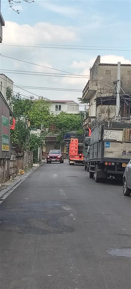 Trục chính (oto tránh) zá 3.7 tỉ lương quy, thư lâm