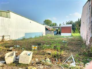 Đất xây dựng tự do 10x18 , cách lê văn lương nhà bè chỉ 30m.(2 mặt tiền trước sau) chỉ 31tr/m