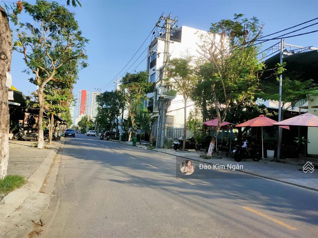 Góc 03 mt đường 10,5m trần duy chiến  dt đất 135.7m2  giá 21,5 tỷ  cách biển 500m  gần vtv