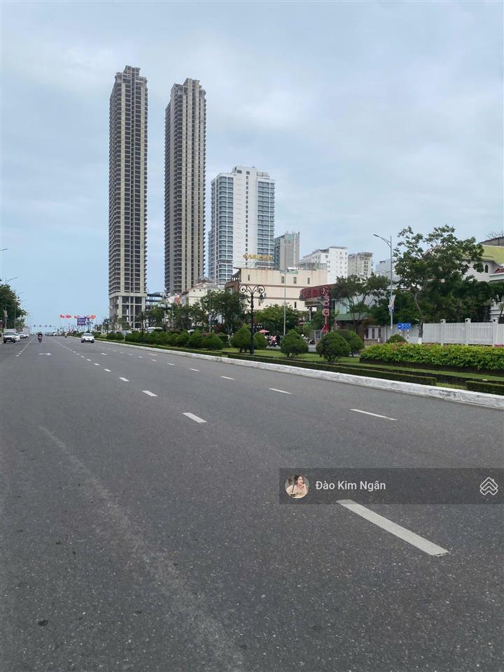 Góc 03 mt đường 10,5m trần duy chiến  dt đất 135.7m2  giá 21,5 tỷ  cách biển 500m  gần vtv