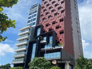 (đầu tư  đà nẵng) 250m2 mt nguyễn trực, cách biển vài bước chân  giá 115 triệu/m2  vị trí đẹp.