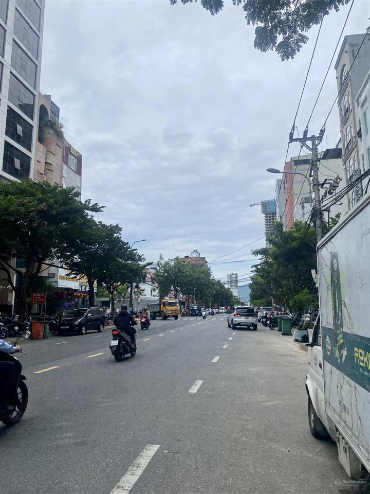 6x tỷ  cặp đất mt đường hà bổng, ngay tt tài chính, vài bước đến biển phạm văn đồng  dt 202m2.