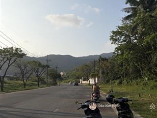 Bán đất biệt thự lê văn lương ngay công viên đại dương  mt hướng núi sơn trà  105 triệu/m2.