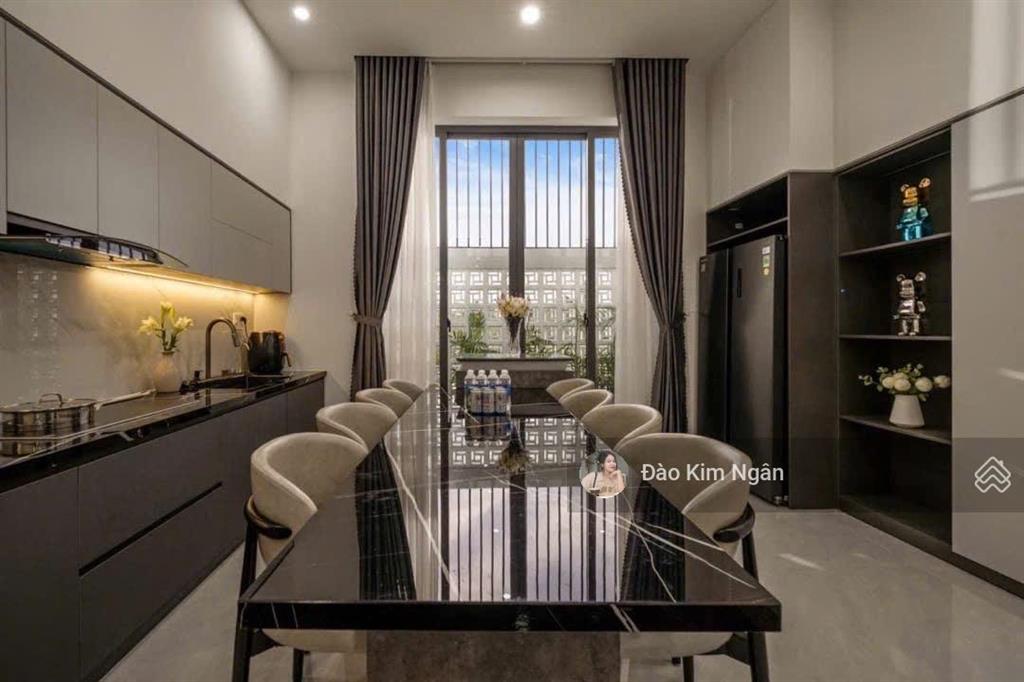 Bán nhà 4,5 tầng  02 mặt thoáng đường lê thước, phước mỹ  vị trí đẹp chưa qua hồ nghinh  tlcc
