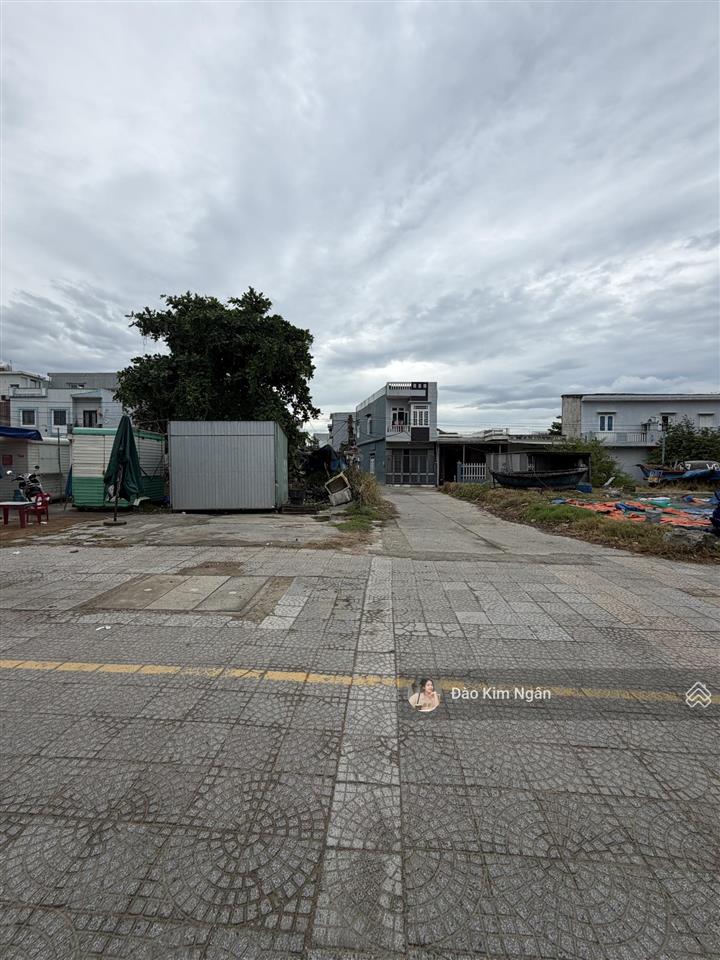 Hoàng sa  đà nẵng. 73,8 tỷ  góc 03 mặt tiền view trực diện biển hoàng sa  164m²  xây cao tầng