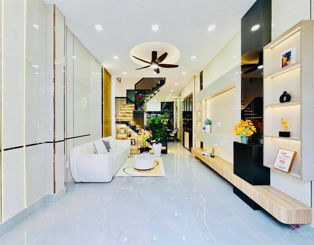 Bán nhà gò vấp, hẻm xe hơi phan huy ích gần emart2, 42 m2, 3tầng, nhà mới full nt 6.49 tỷ tl