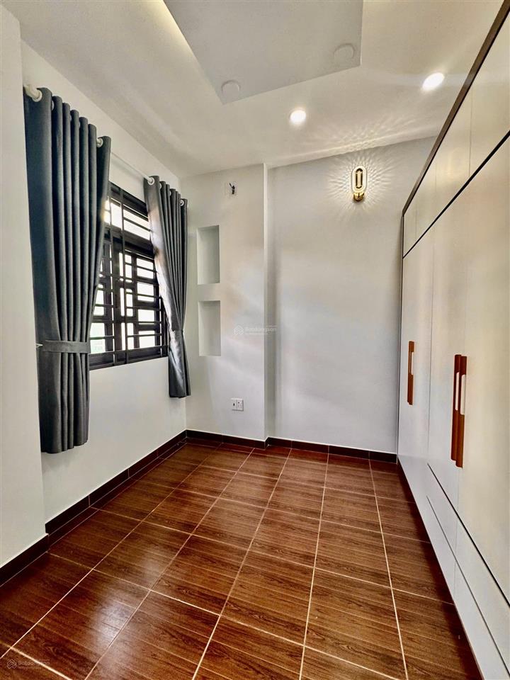 40m2, bán nhà chính chủ 4 tầng, 4pn, hxh, quang trung, p10 gò vấp, 4 tỷ hơn (giáp phú nhuận)