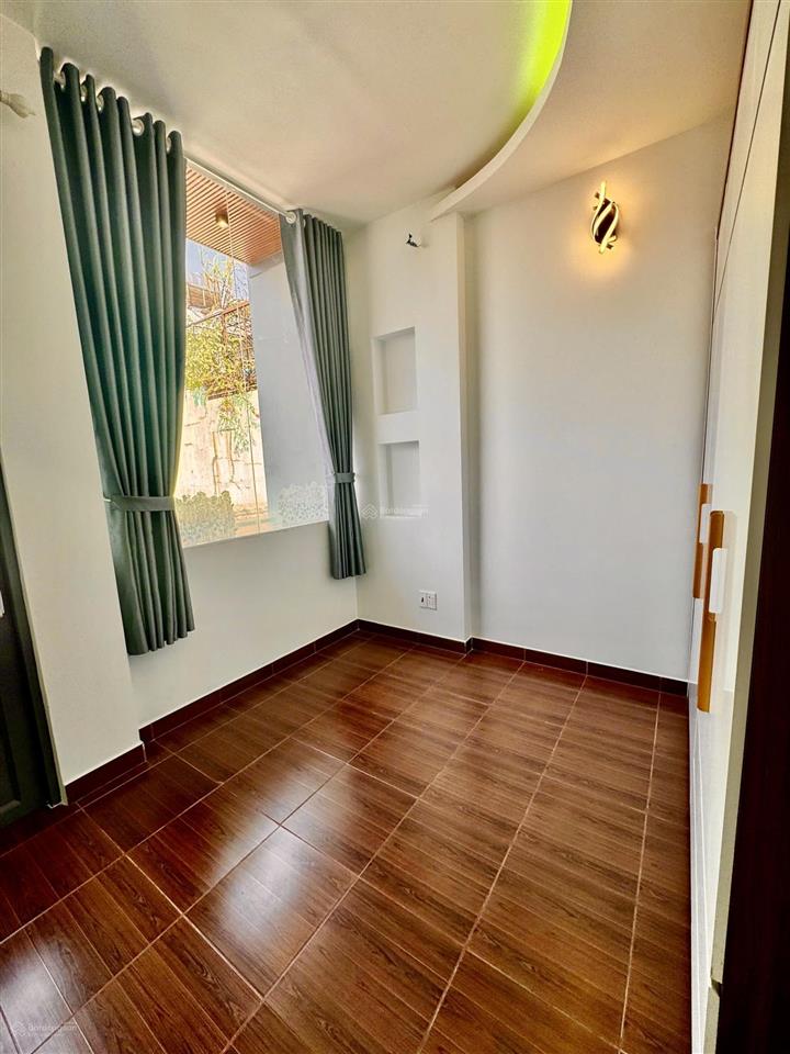 40m2, bán nhà chính chủ 4 tầng, 4pn, hxh, quang trung, p10 gò vấp, 4 tỷ hơn (giáp phú nhuận)