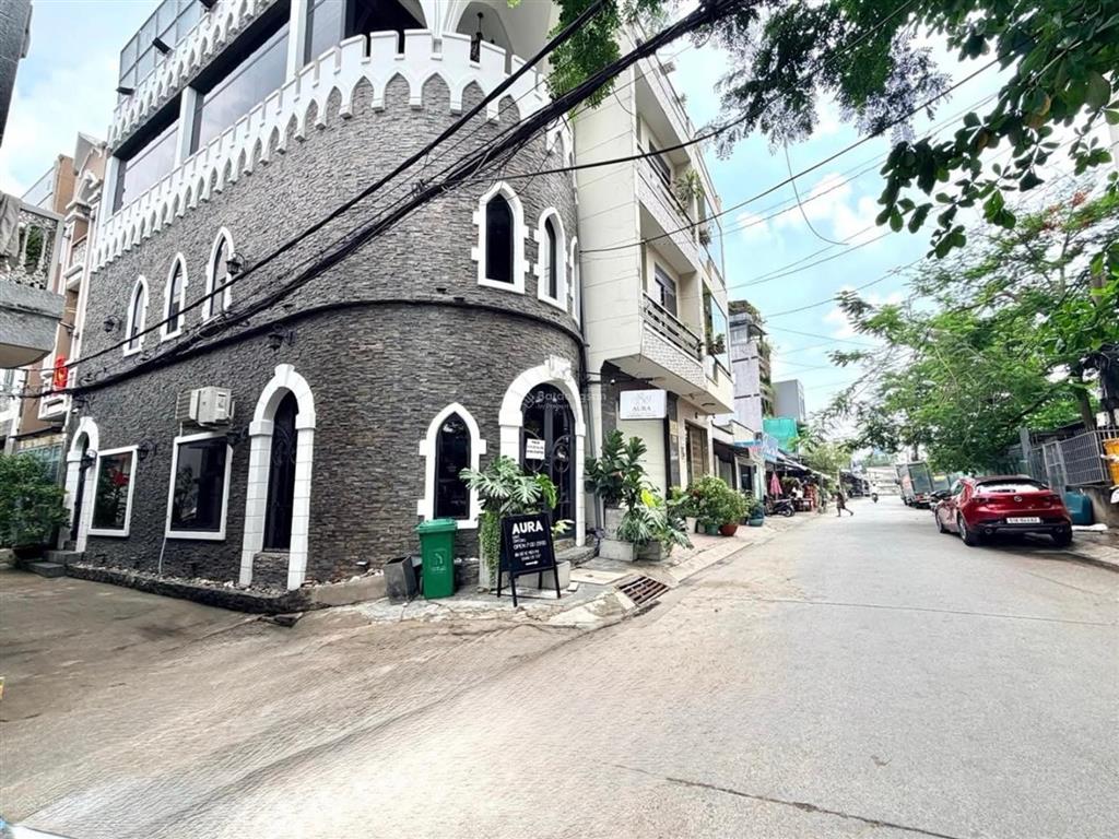 Bán nhà bình thạnh, hẻm xe hơi phạm văn đồng, 46m², 4 tầng, 4 phòng ngủ, 7,3 tỷ tl