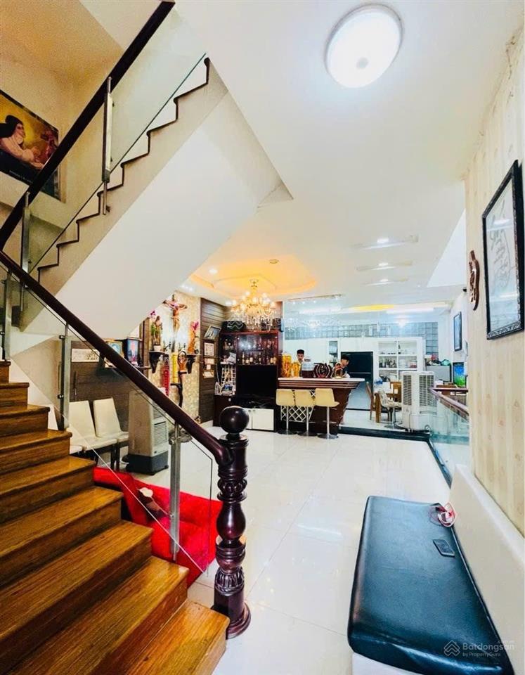 Bán căn biệt thự hẻm 416 dương quảng hàm gò vấp (6 x19m), đường 10m có lề, giảm chào 18.8 tỷ tl