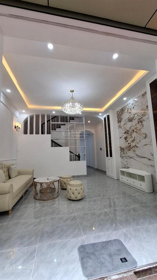 Hàng hiếm tại phan đình giót, 9 tỷ, 42 m2, 5pn, 3wc, 4 tầng, q. thanh xuân