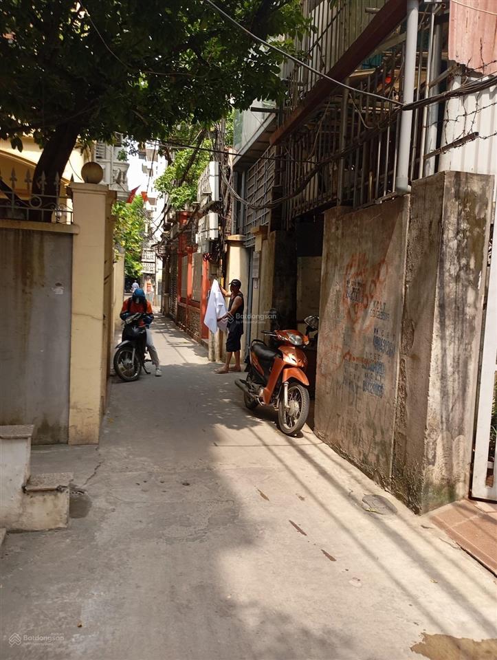 13.9 tỷ  80m2 đất gần mặt phố phú diễn, bắc từ liêm.