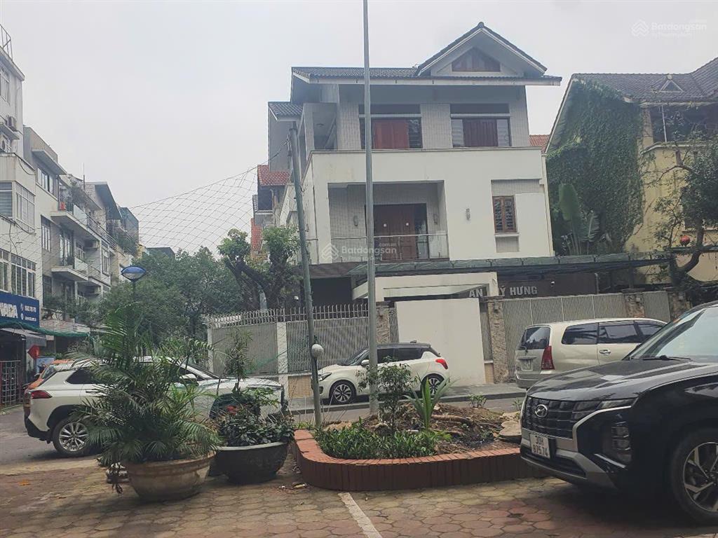 Cho thuê biệt thự góc 260m2 tại kđt văn quán, giá ưu đãi 60 triệu vnd, hà đông, hn