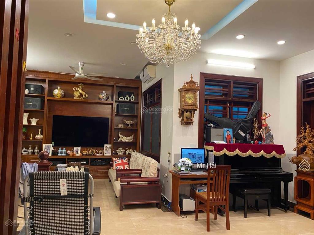 Cần bán biệt thự kđt xa la, 130m2*4t, vị trí vip, nhà siêu đẹp, giá 27 tỷ,  0968 851 ***