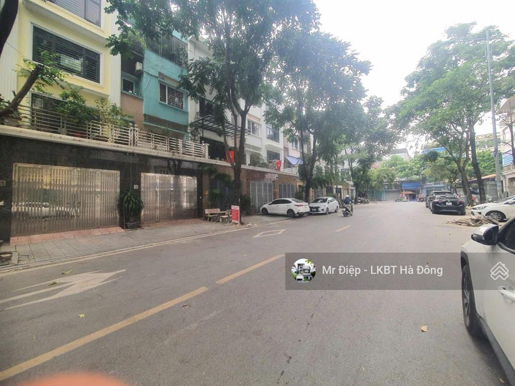 Cho thuê liền kề 12 triệu vnd tại kđt văn phú, hà đông, hà nội