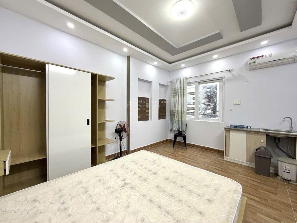Nhà hẻm xe hơi 6m hoàng hoa thám  phú nhuận  5 tầng  cho thuê 60tr  11,x tỷ tl