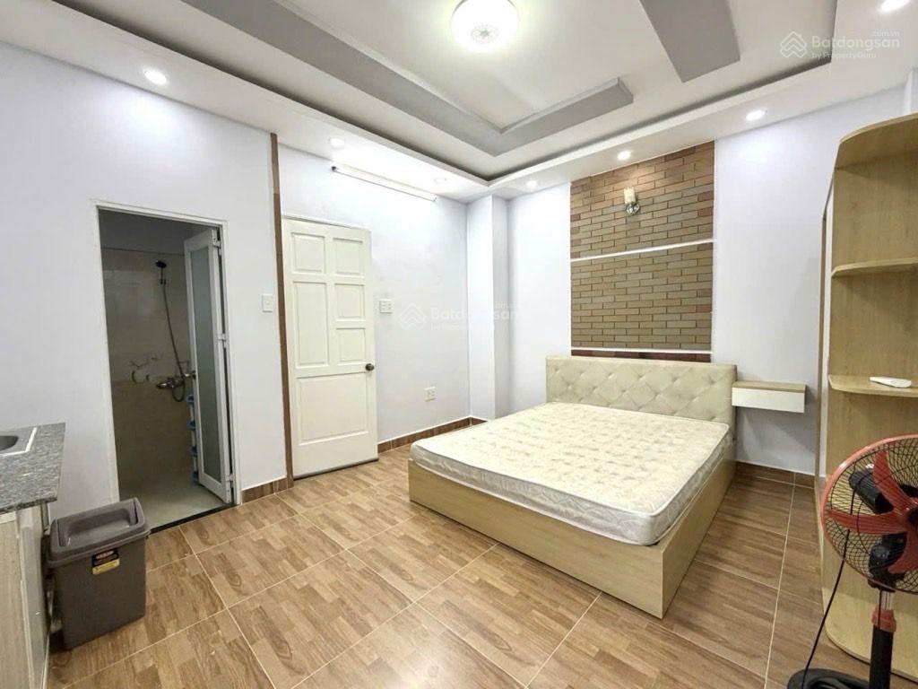 Nhà hẻm xe hơi 6m hoàng hoa thám  phú nhuận  5 tầng  cho thuê 60tr  11,x tỷ tl