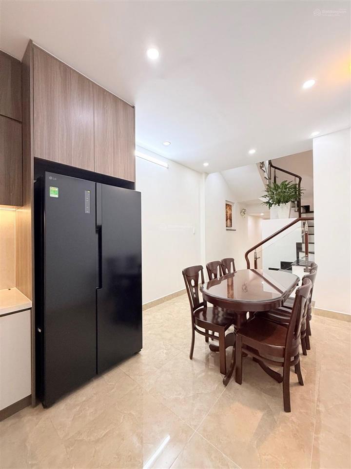 Nhà đẹp 4 tầng, tặng nội thất, xô viết nghệ tĩnh, bình thạnh, giáp quận 1, 45m2, nở hậu, 6.x tỷ tl