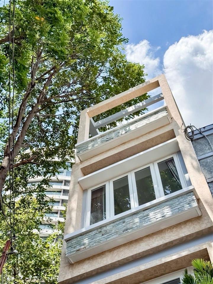 Nhà đẹp 4 tầng, tặng nội thất, xô viết nghệ tĩnh, bình thạnh, giáp quận 1, 45m2, nở hậu, 6.x tỷ tl