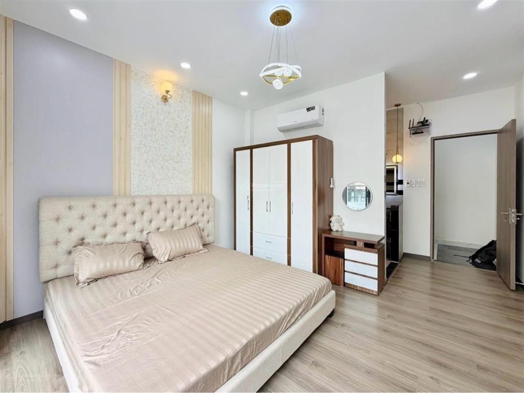 Chủ định cư bán nhà 3 tầng mới đẹp, hẻm 6m hoàng văn thụ, giáp sân bay nhỉnh 9 tỷ tl