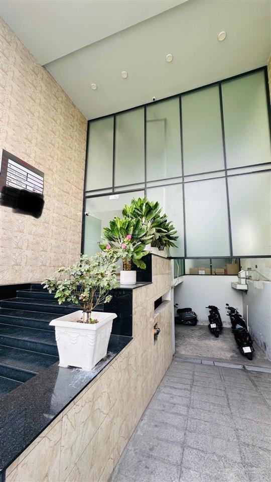 Tòa cao ốc văn phòng mặt tiền  ven sông sài gòn q1  dòng tiền 2,5 tỷ  giá 89 tỷ thương lượng