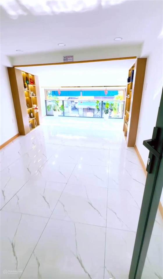 Nhà mặt tiền kinh doanh 4 tầng  phan văn trị  5,3x18m  bình thạnh  9,x tỷ tl
