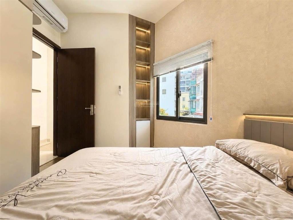 Nhà nguyễn văn đậu bình thạnh  sát mặt tiền  3pn (1pn trệt) full nội thất  40m  nhỉnh 5 tỷ tl