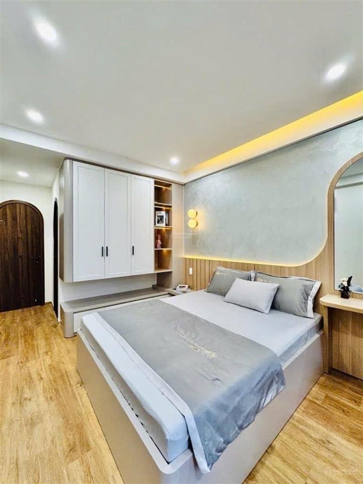 Nhà giáp quận 1  bùi hữu nghĩa  bình thạnh  5 tầng  gần mặt tiền  full nội thất  6 tỷ tl