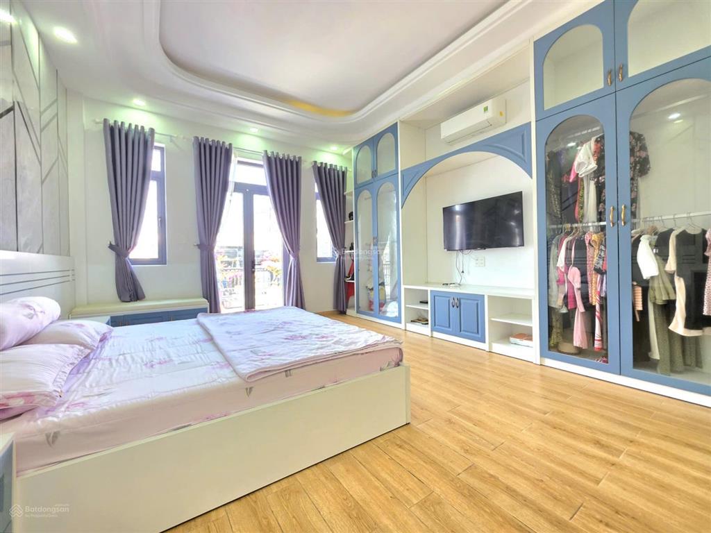 Chính chủ bán nhà hxh , 4 tầng sát kdc anh tuấn ( 5m x 23m ) , giá 7 tỷ nhỉn