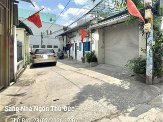 Bank định giá 6.4 tỷ  bán 5.5 tỷ còn tl  104m2 đất full thổ  hẻm oto  nở hậu  trung tâm q9.