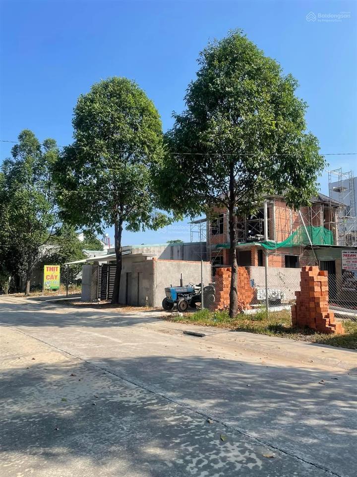 Chủ ngộp bán gấp lô đất 1.080 tỷ, ngay chợ đêm, kinh doanh sầm uất, view đẹp