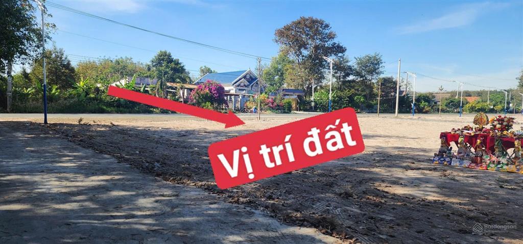 Chủ ngộp thanh lý nền đất full giá 1.080triệu 191,8m2 siêu đẹp  mặt tiền cao bá quát  sẵn sổ