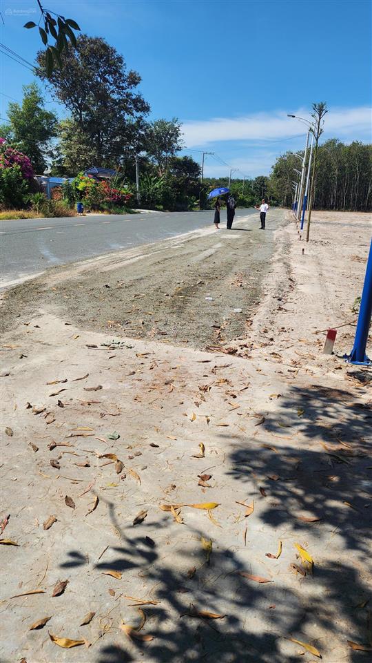 Chủ ngộp thanh lý nền đất full giá 1.080triệu 191,8m2 siêu đẹp  mặt tiền cao bá quát  sẵn sổ