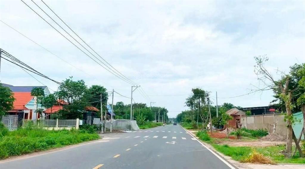 Chủ ngộp thanh lý nền đất 1 tỷ 80 triệu siêu đẹp ngay mặt tiền đường cao bá quát lộ giới 32m