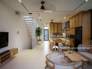 Bán nhà hẻm 18b nguyễn thị minh khai, quận 1 ( 7,8m x8m) dt 56m2. nhà 2 tầng/4pn. 9tỷ hạ về 7,5tỷ