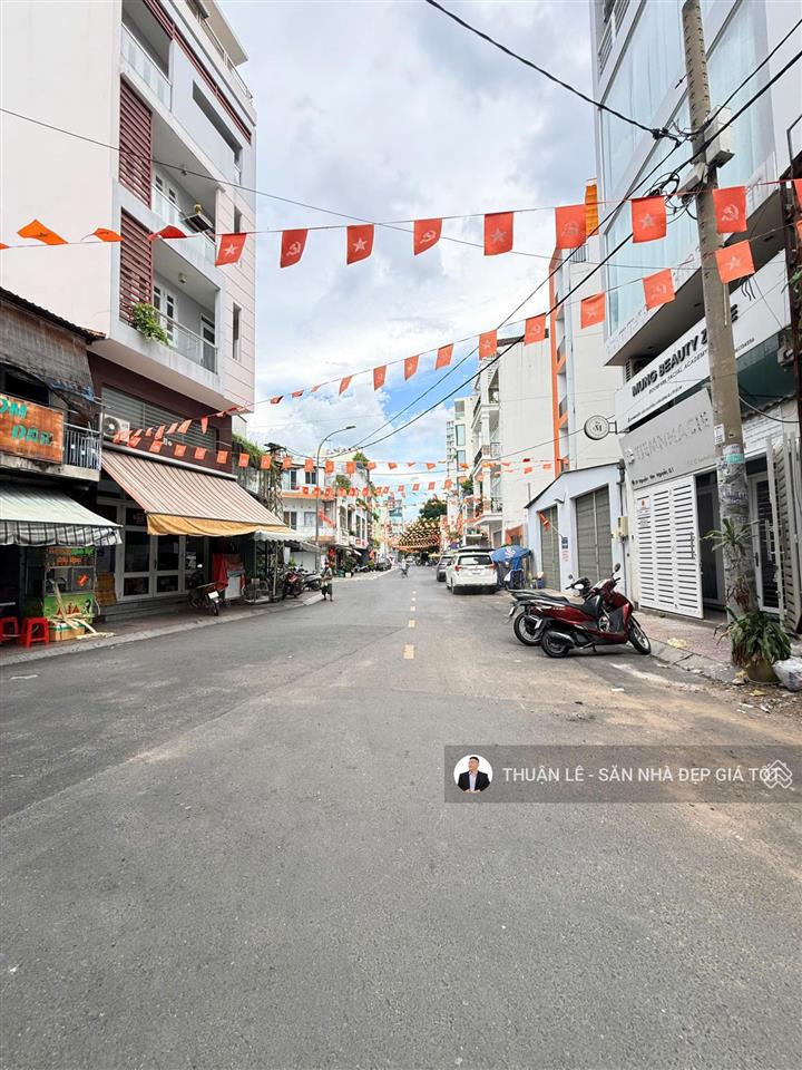 Chủ nhà hạ giá 1 tỷ  bán gấp! nhà 5 tầng, căn góc 2 mặt tiền hẻm đường nguyễn văn nguyễn, quận 1